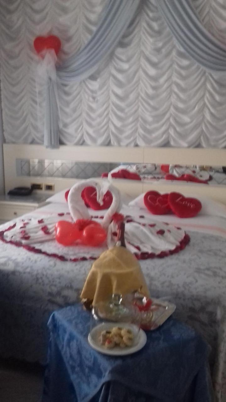 马蒂尔德酒店 马里纳迪马萨 外观 照片